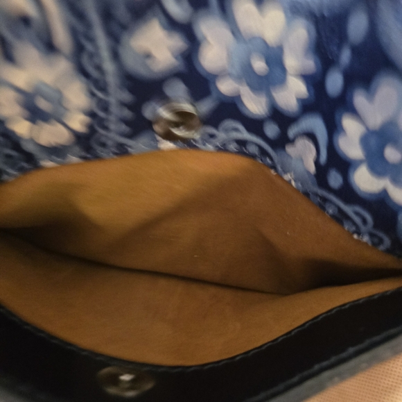 Crossbody bag Patricia Nash - Picture 7 of 16